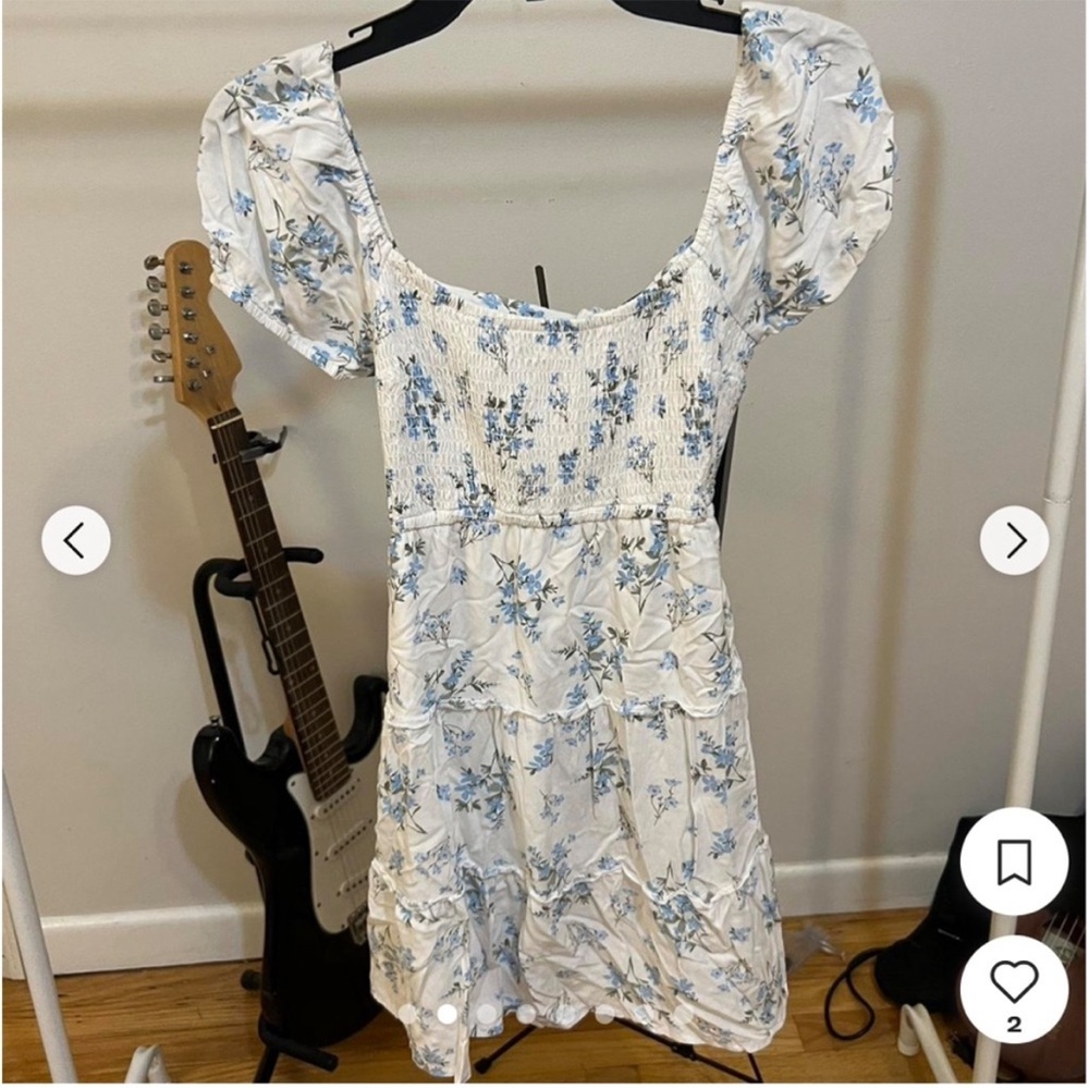 Hollister Midi Puff Sleeve Flowy Dress